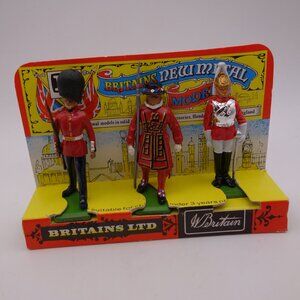Britains Ltd Three Figure New Metal Walthamstow London E17 Printed in England